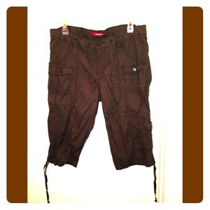 Brown Cargo Bermuda Capri style pants