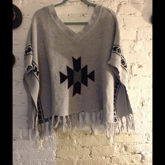 Large gray poncho