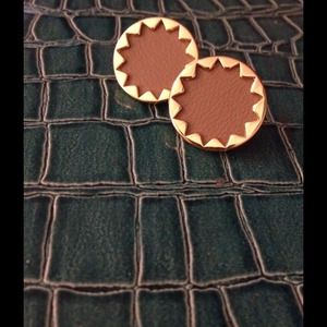 House of Harlow sunburst earrings