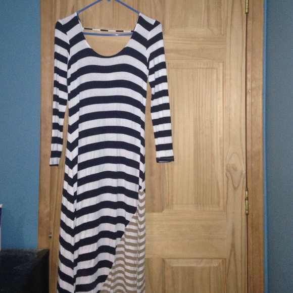 Ella moss maxi long sleeve dress