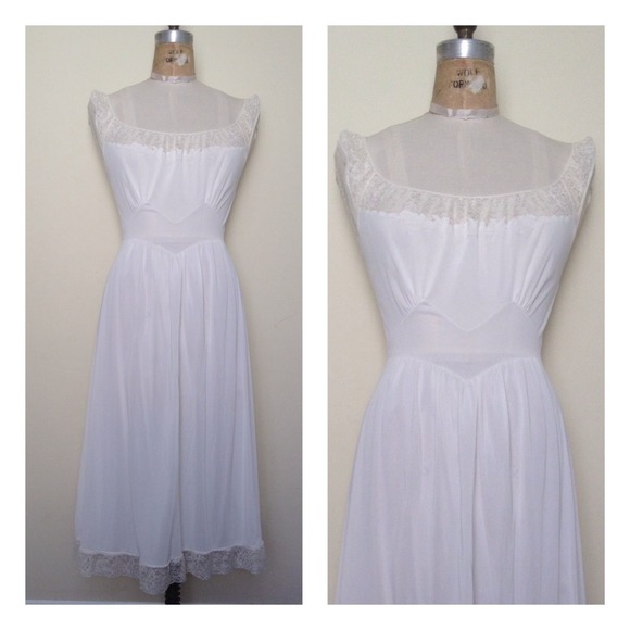 Vintage Ivory Slip