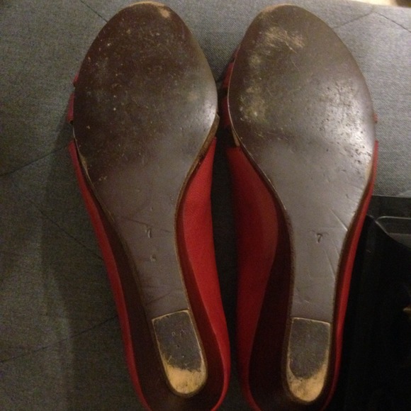 Jeffrey Campbell Red Wedges Size 7-7.5 Rare! - Picture 3 of 3