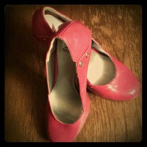 Gorgeous hot pink 4 1/2 inch heels