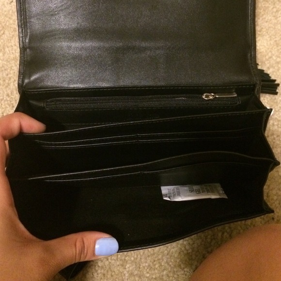 Wallet - Picture 4 of 4