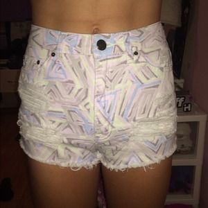 Never worn BDG cheeky high rise shorts