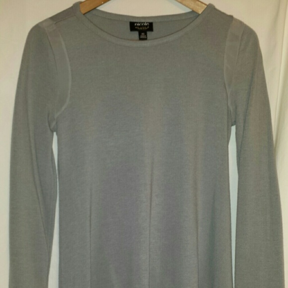 Nicole by Nicole Miller Gray Top Size XS