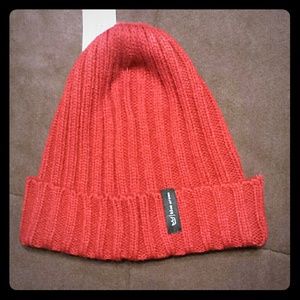 Red Tilly's beanie