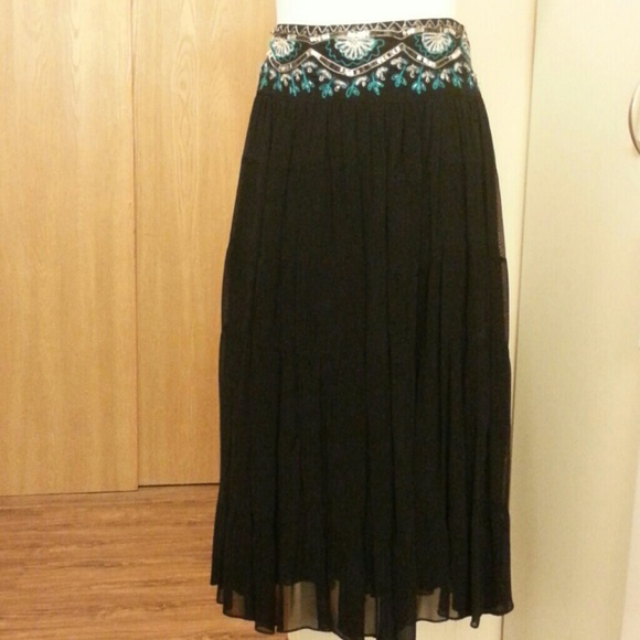 *REDUCED* Beaded Maxi Skirt - Picture 2 of 3