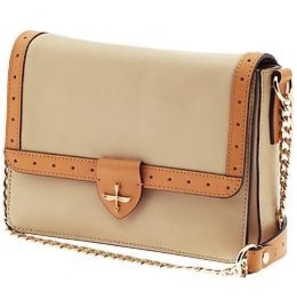 💸SOLD LOCALLY! 🎉SALE! Pour La Victoire Aline