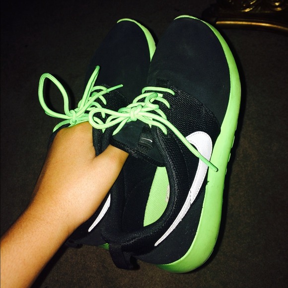 Nike Roshe Runs