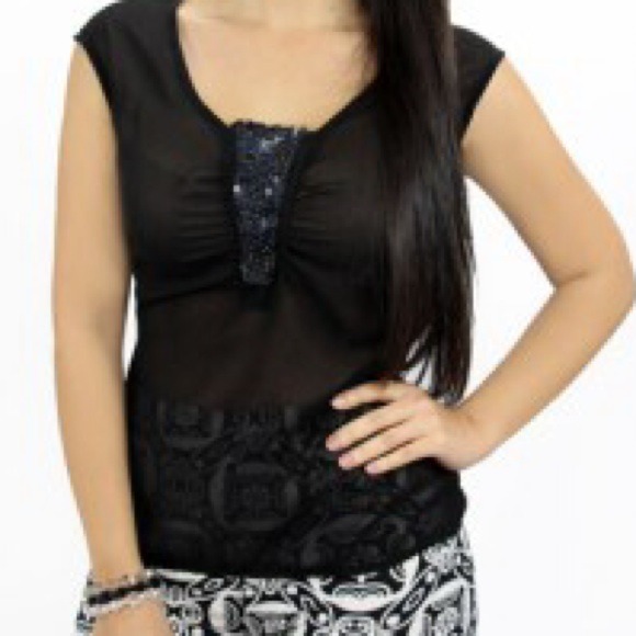 Keila Hernandez top Puerto Rican designer