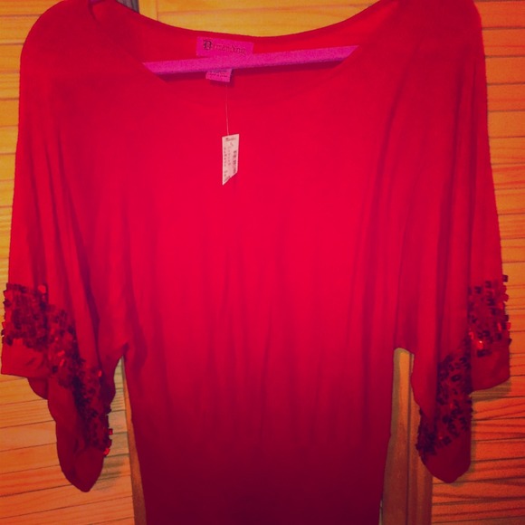 Red Wide sleeved Top