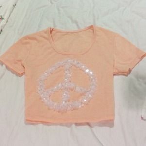 Daisy peace Crop tee