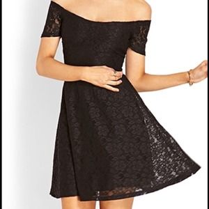 Forever 21 Sweet Lace Off Shoulder Dress Small
