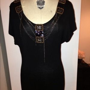 Knit dress with necklace