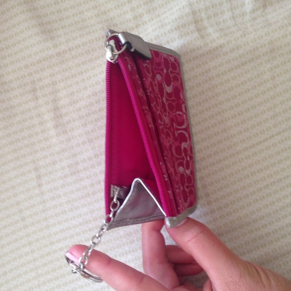 SOLD! 💥 COACH card holder/change purse - Picture 2 of 3