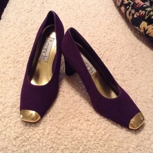 Purple with gold cap toe and heel pump