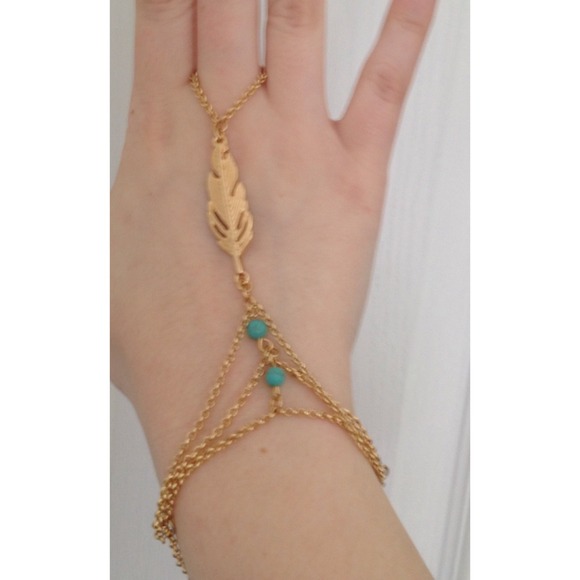 Feather Chain & Turquoise Beaded Bracelet/Ring - Picture 4 of 4