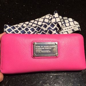 💖SALE💖Marc by Marc Jacobs Classic Q  Wallet