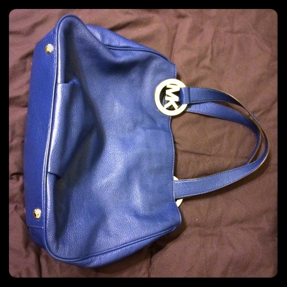 MK blue bag