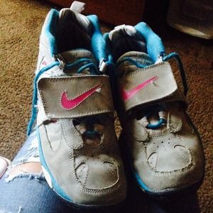 Deion's sanders blue and purplish pink