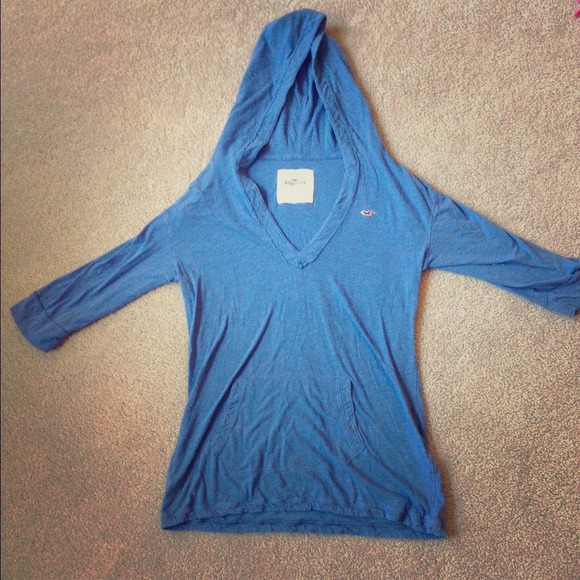 Hollister shirt