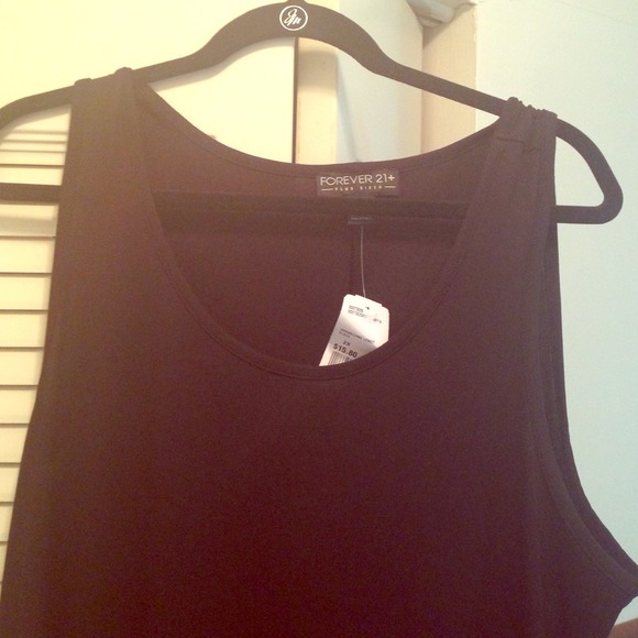 📣📣📣 Brand New black maxi dress!!!