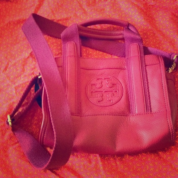 Tory Burch Handbags - Reduced Tory Burch magenta small tote