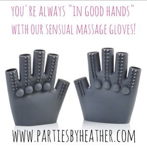 REVERSIBLE Massage Gloves!