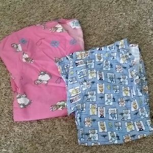 2 teddy bear print scrub tops