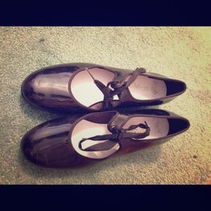 Tap shoes