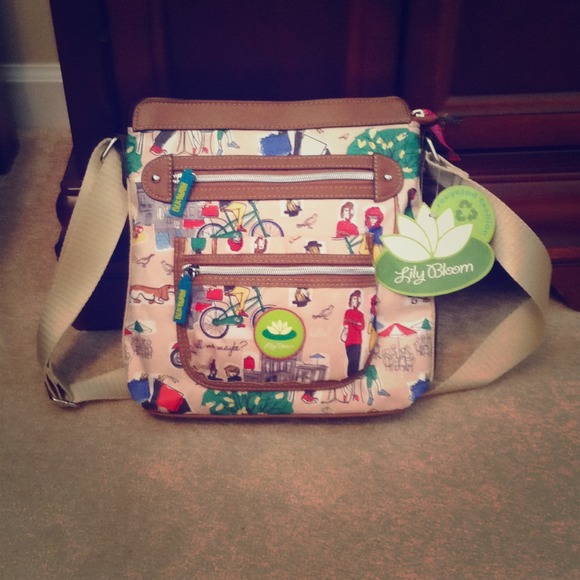 Lily Bloom purse - Picture 1 of 3