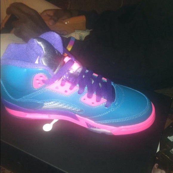 250 or trade your choice ? size 4.5