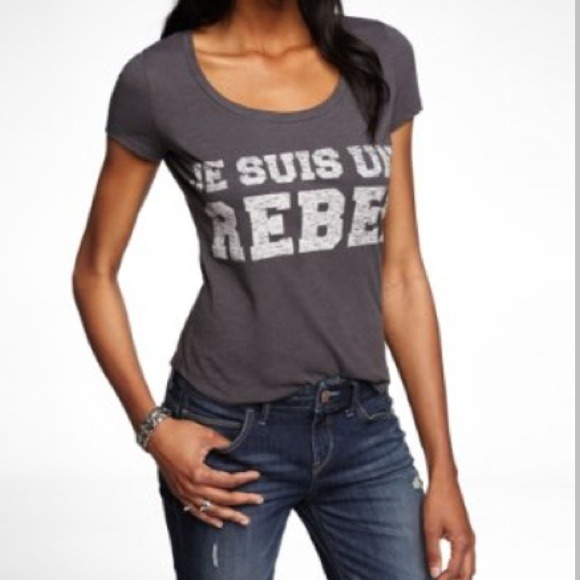 Express Scoop Neck Graphic Tee - Une Rebel