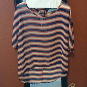 Oversized Summer sheer top from francescas medium