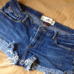 Size 11 hollister jean shorts