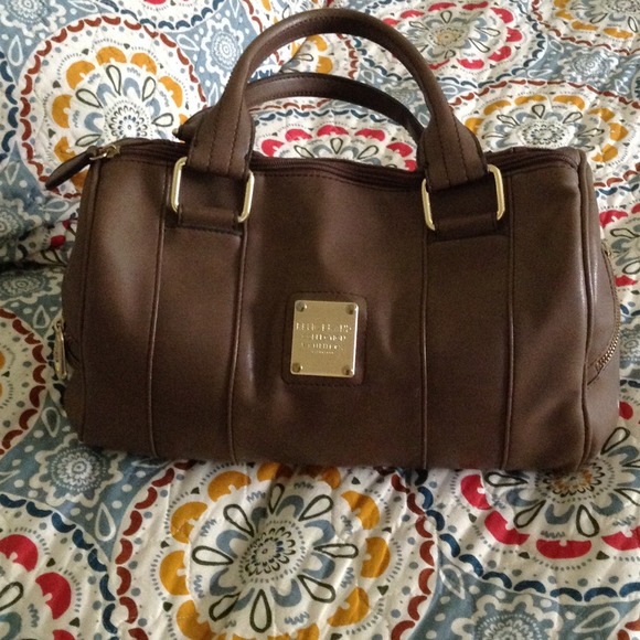 Relic handbag