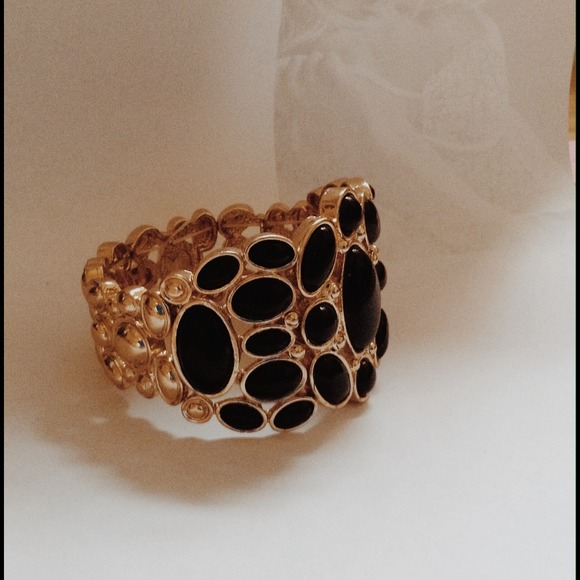 Beautiful Banana Republic Bracelet
