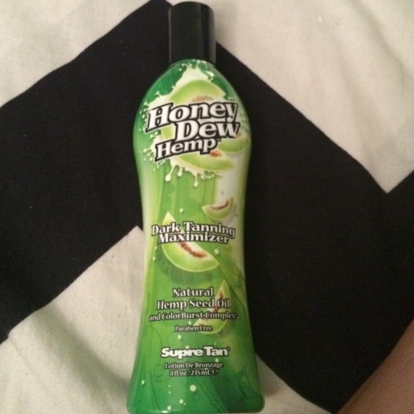 REDUCED Honey Dew Hemp Tanning Lotion