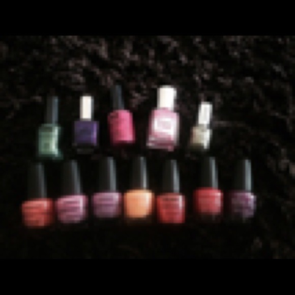 12 lot of Nail Polish