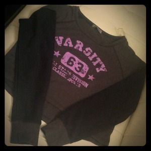 ❌❌❌Traded with Jess ❌❌❌Varsity sweater crop top