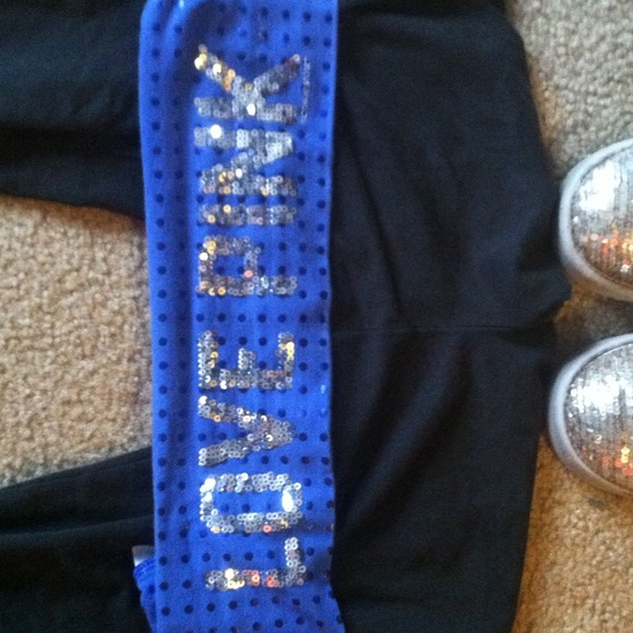 🔴🔴SOLD🔴🔴 VS yoga pants