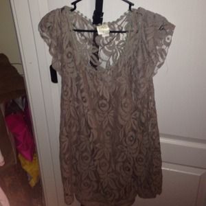 Adorable lace dress!