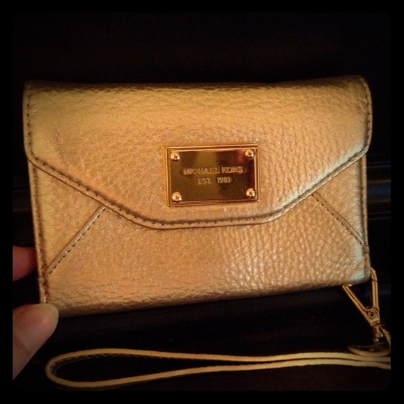 Michael Kors iPhone 4/4s Leather Wallet Case