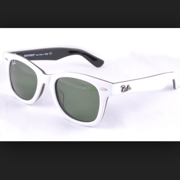 White Ray-Bans 🎉SUPER SALE🎉