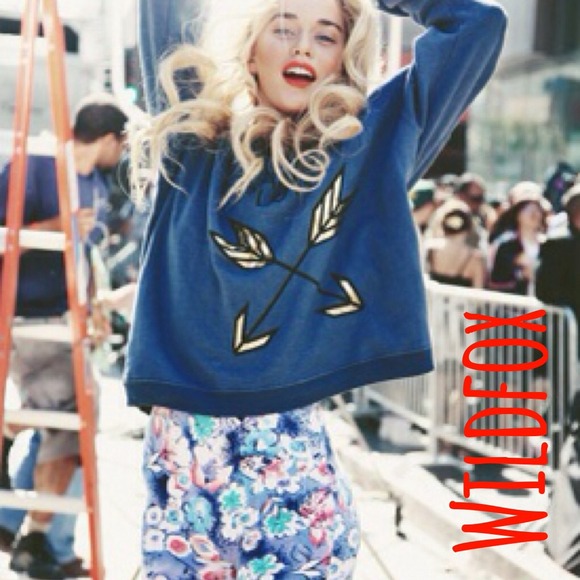Wildfox Tops - 💥flash sale💥 Wildfox sweater