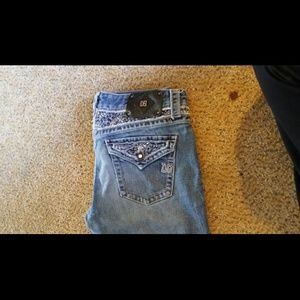 D9 jeans