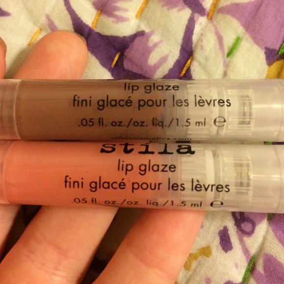 Cute makeup bundle - Picture 2 of 4