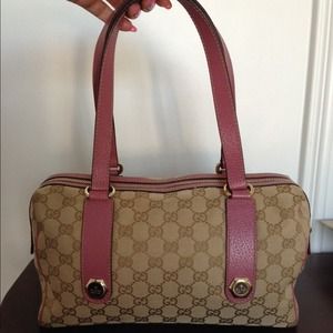 Authentic Gucci Bag Pink Leather