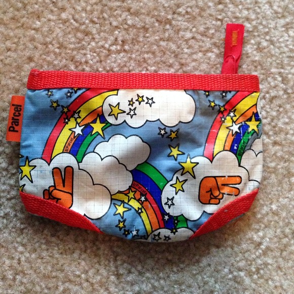 Parcel brief shaped bag